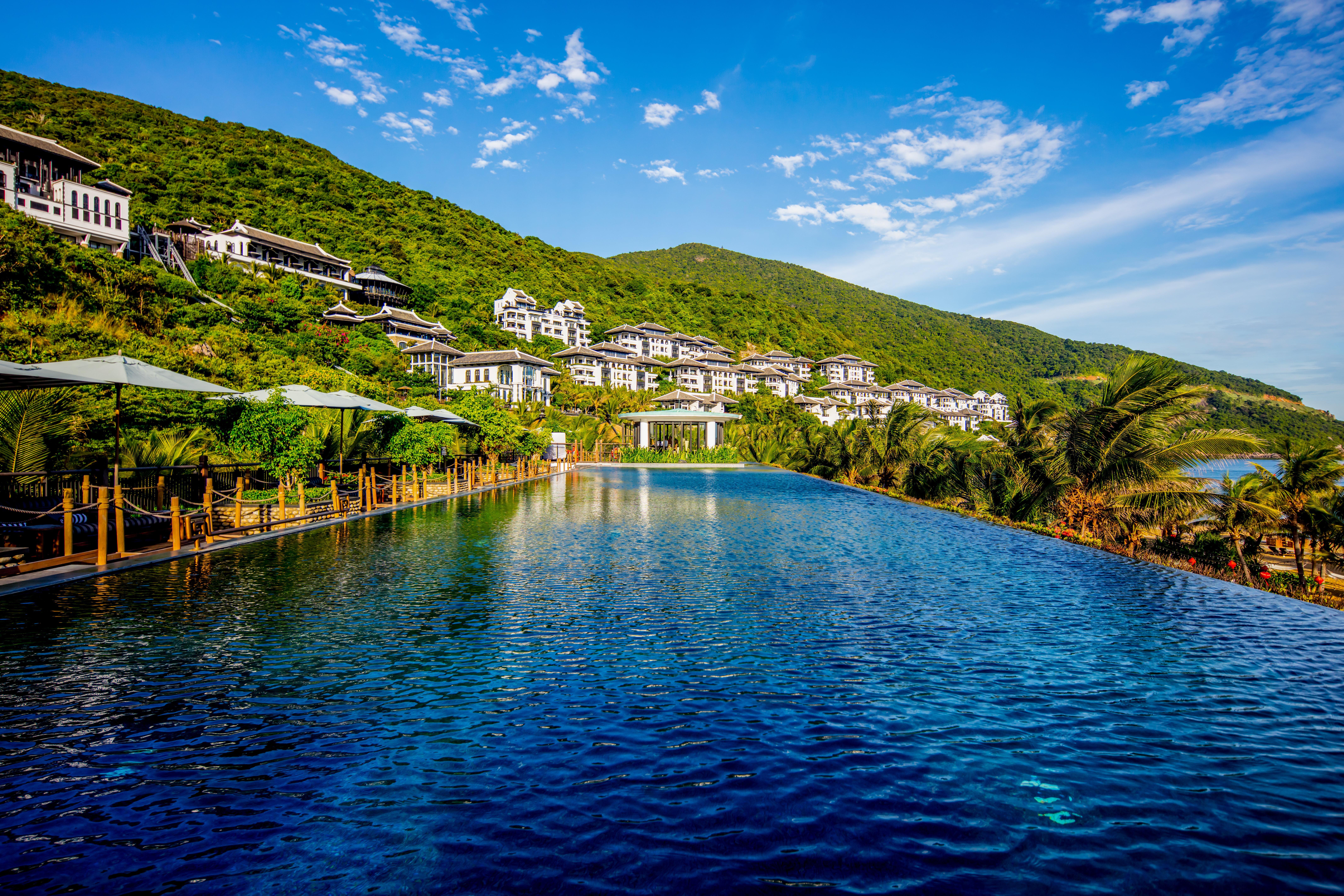 Intercontinental Danang Sun Peninsula Resort By Ihg Da Nang Exterior foto